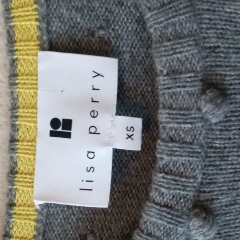 Lisa Perry Sweater - Picture 5 of 8